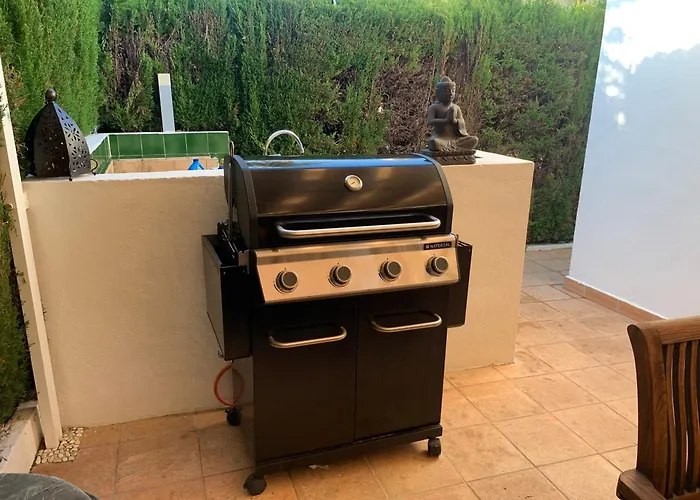 Con Piscina, 2 Terrazas Privadas, Wifi, Bbq Сasa de vacaciones
